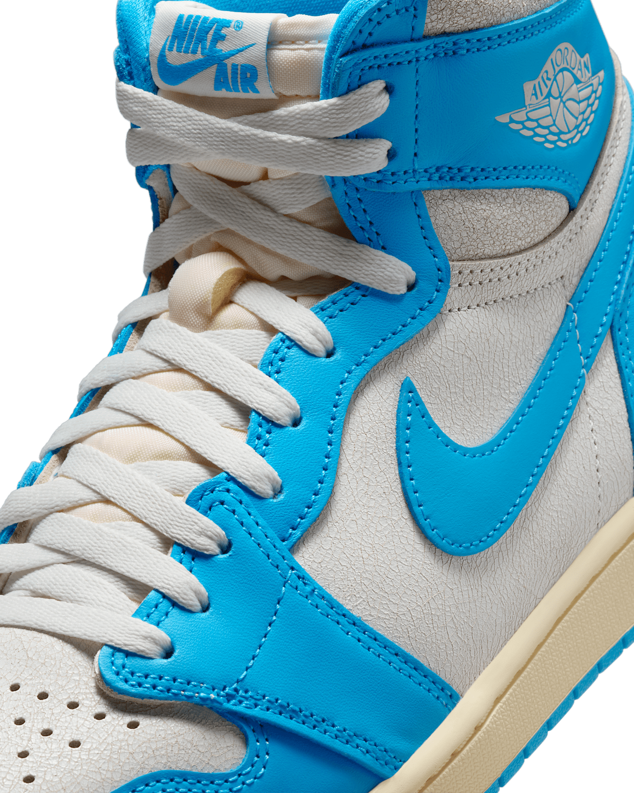 エアジョーダン1 HIGH OG UNC Reimagined AJ1 Air Jordan 1 High OG UNC Reimagined - DZ5485-402 - Le Site de la
